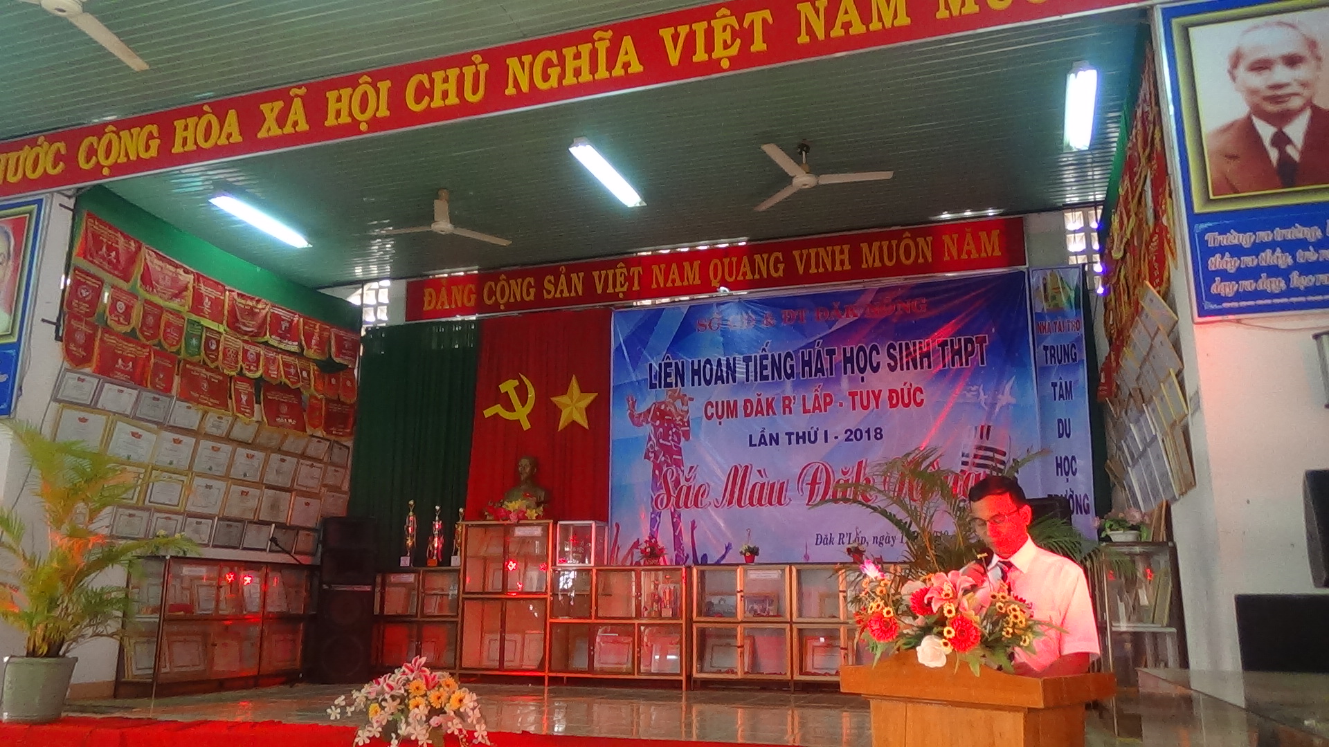 Video các tiết mục thi liên hoan tiếng hát học sinh cụm Đăk R’lấp-Tuy Đức lần I